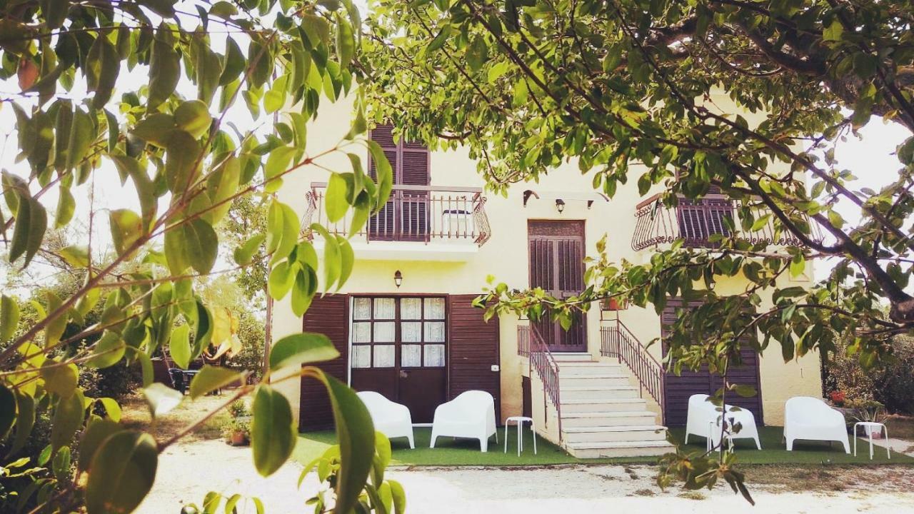 B&B Fior Fiore Spello Bagian luar foto